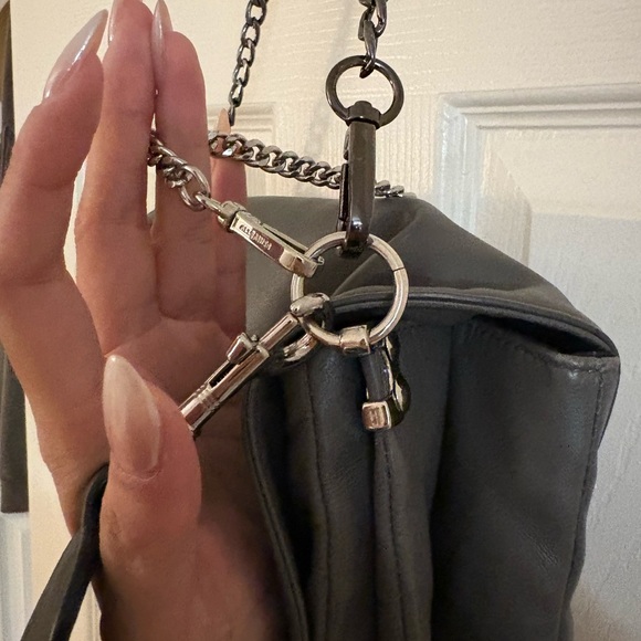 Allsaints Stylish Grey Leather Shoulder chain Bag - Picture 9 of 9